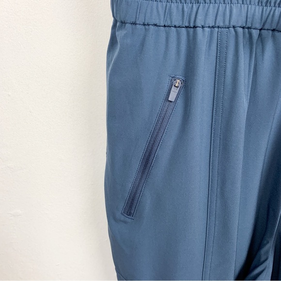 Athleta Women’s Blue Unbound Athleisure Jumpsuit Sz MT - Picture 8 of 13